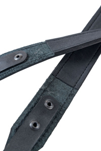 Ремень погонный с противоск. накладкой с регулировкой / кожа / черный (м)